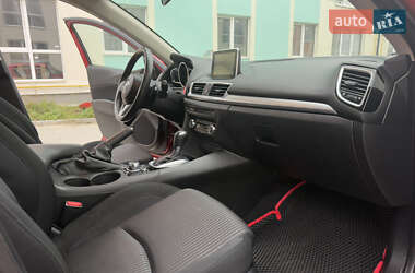 Седан Mazda 3 2014 в 