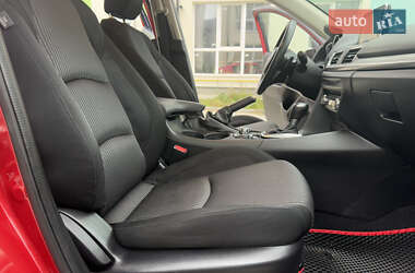 Седан Mazda 3 2014 в 
