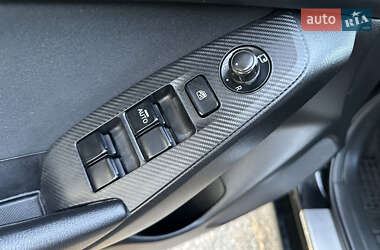 Хэтчбек Mazda 3 2016 в 