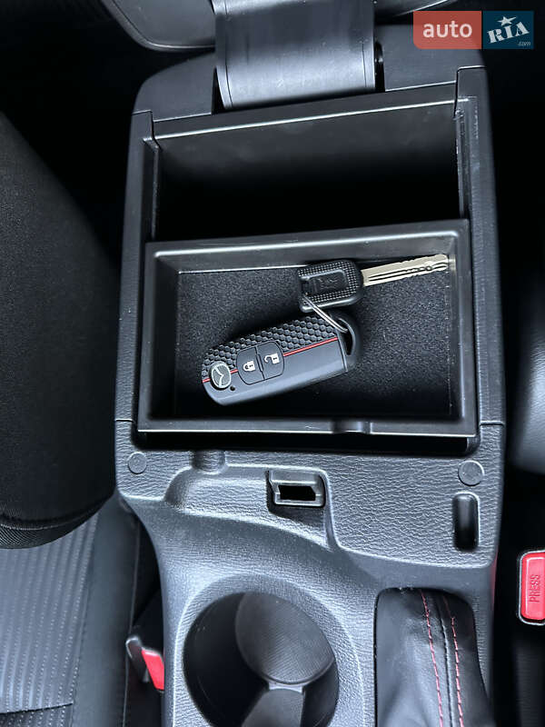 Хетчбек Mazda 3 2016 в Києві