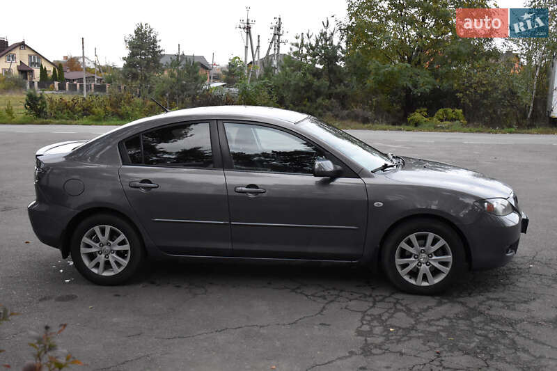 Седан Mazda 3 2007 в Виннице