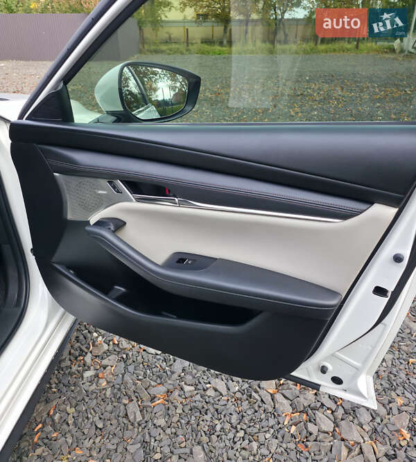 Хэтчбек Mazda 3 2019 в Луцке фото 16 Хэтчбек Mazda 3 2019 в Луцке