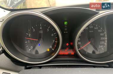 Хетчбек Mazda 3 2010 в 