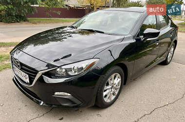 Седан Mazda 3 2015 в 