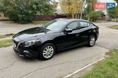 Седан Mazda 3 2015 в 