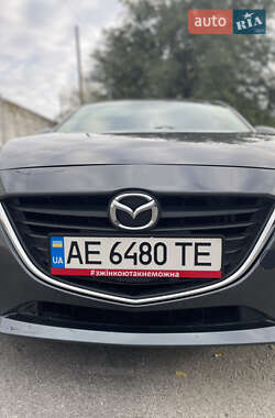 Хэтчбек Mazda 3 2014 в 