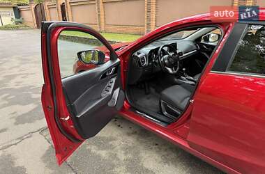 Хэтчбек Mazda 3 2013 в 