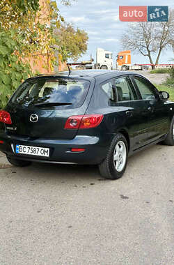 Хетчбек Mazda 3 2005 в 