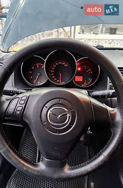 Хетчбек Mazda 3 2005 в 