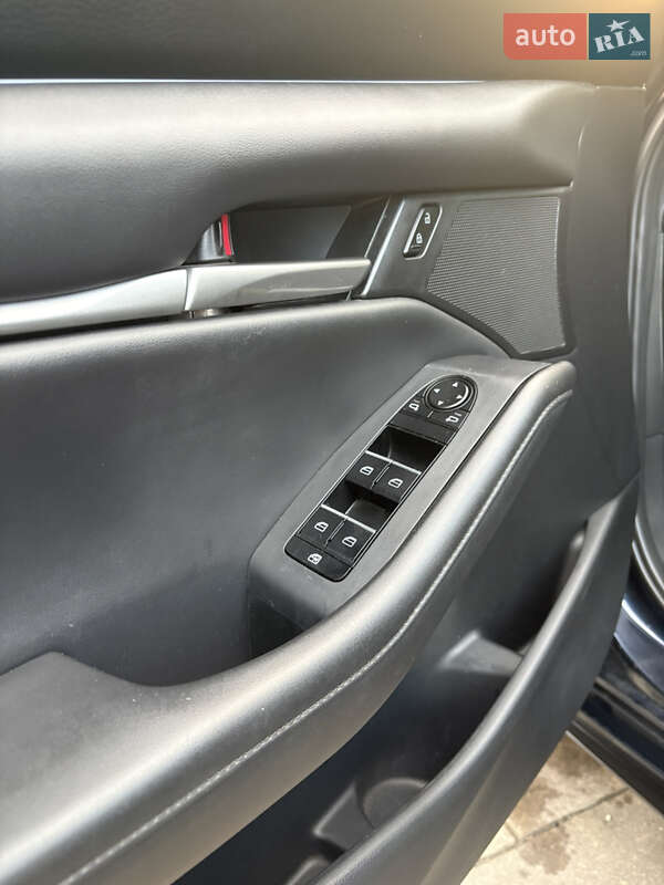 Седан Mazda 3 2021 в Ірпені