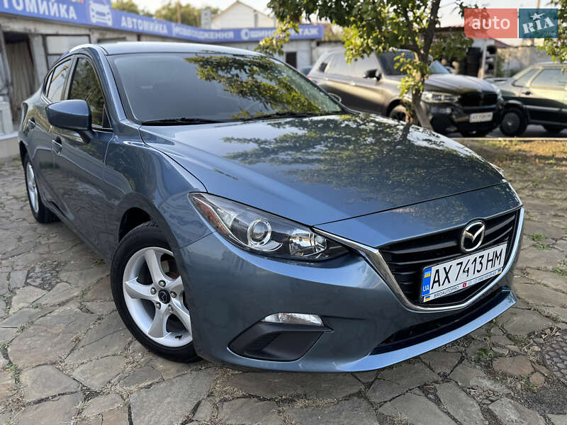 Седан Mazda 3 2014 в Харкові