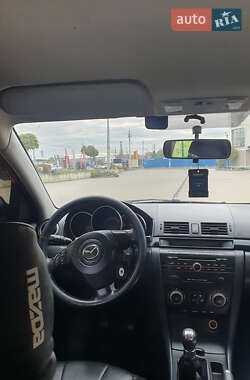 Седан Mazda 3 2006 в 