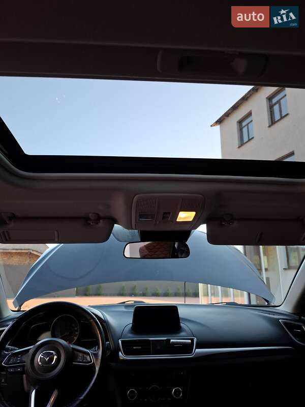 Седан Mazda 3 2018 в Жашкове фото 16 Седан Mazda 3 2018 в Жашкове