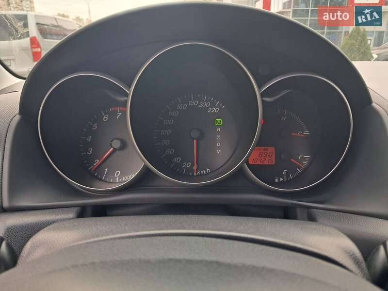 Седан Mazda 3 2005 в Киеве фото 10 Седан Mazda 3 2005 в Киеве