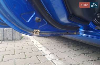 Седан Mazda 3 2005 в 