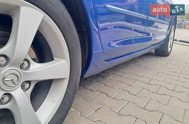 Седан Mazda 3 2005 в 