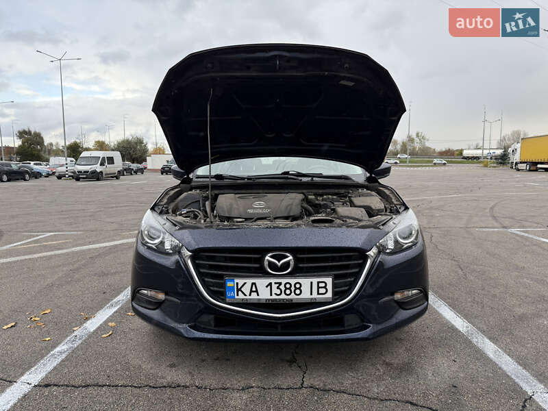 Хетчбек Mazda 3 2017 в Києві фото 6 Хетчбек Mazda 3 2017 в Києві