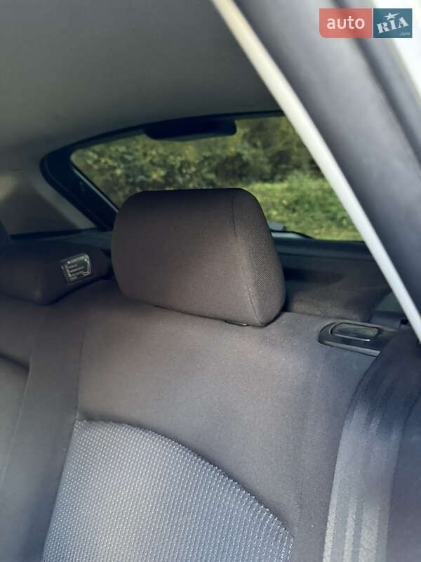 Хетчбек Mazda 3 2005 в Верхньому Водяному фото 51 Хетчбек Mazda 3 2005 в Верхньому Водяному