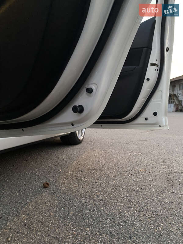 Хетчбек Mazda 3 2013 в Запоріжжі фото 9 Хетчбек Mazda 3 2013 в Запоріжжі