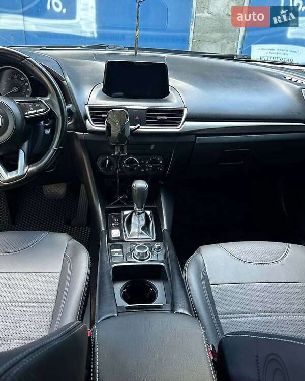 Седан Mazda 3 2016 в Львові фото 9 Седан Mazda 3 2016 в Львові