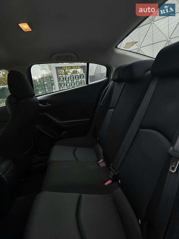Седан Mazda 3 2013 в Горішніх Плавнях фото 12 Седан Mazda 3 2013 в Горішніх Плавнях