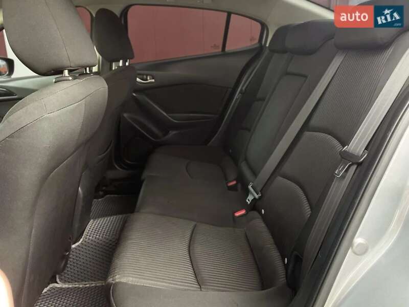 Седан Mazda 3 2016 в Днепре фото 6 Седан Mazda 3 2016 в Днепре
