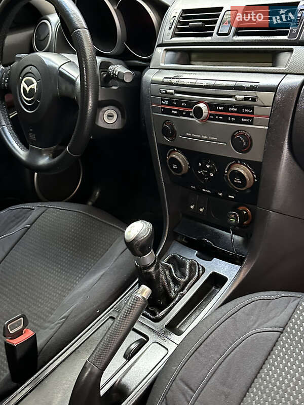 Хетчбек Mazda 3 2003 в Вінниці фото 2 Хетчбек Mazda 3 2003 в Вінниці