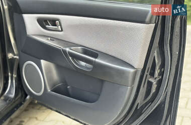 Хэтчбек Mazda 3 2007 в 