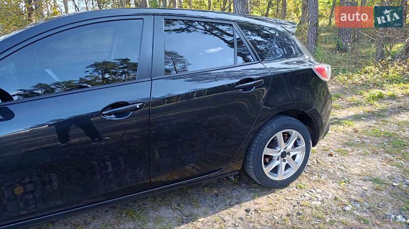 Хетчбек Mazda 3 2010 в Бродах фото 2 Хетчбек Mazda 3 2010 в Бродах