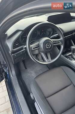 Хетчбек Mazda 3 2020 в  фото 12 Хетчбек Mazda 3 2020 в
