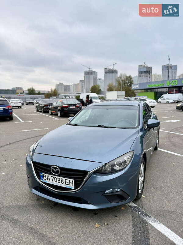 Хетчбек Mazda 3 2014 в Києві фото Хетчбек Mazda 3 2014 в Києві