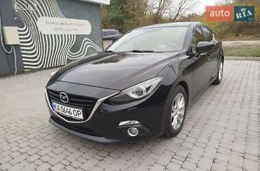 Седан Mazda 3 2014 в Києві Седан Mazda 3 2014 в Києві