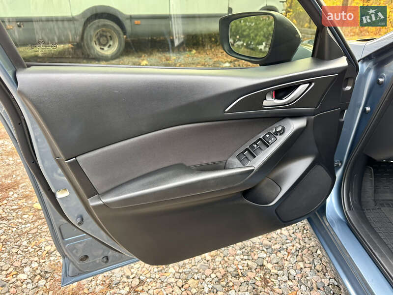 Седан Mazda 3 2015 в Харькове фото 15 Седан Mazda 3 2015 в Харькове