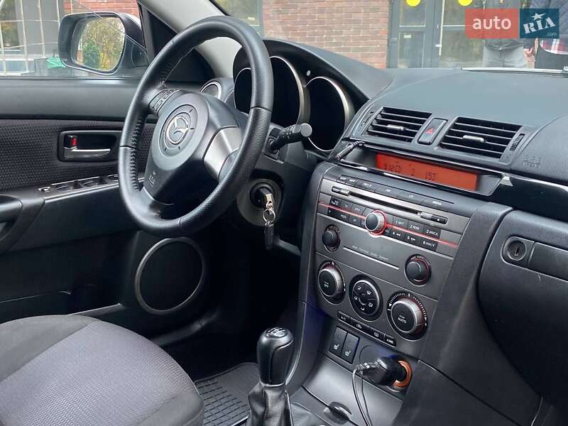 Хэтчбек Mazda 3 2008 в Полтаве