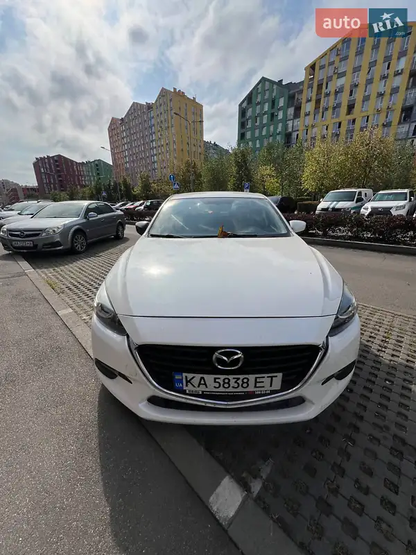 Mazda 3 2016