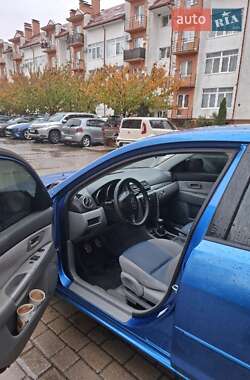 Седан Mazda 3 2004 в  фото 6 Седан Mazda 3 2004 в