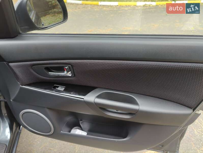 Хэтчбек Mazda 3 2008 в Киеве фото 5 Хэтчбек Mazda 3 2008 в Киеве