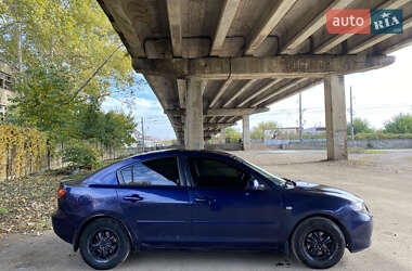 Седан Mazda 3 2004 в  фото 7 Седан Mazda 3 2004 в