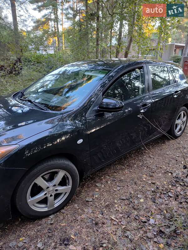 Хэтчбек Mazda 3 2009 в Львове