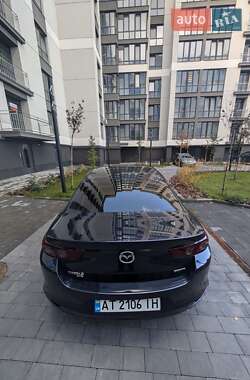 Седан Mazda 3 2019 в Ивано-Франковске