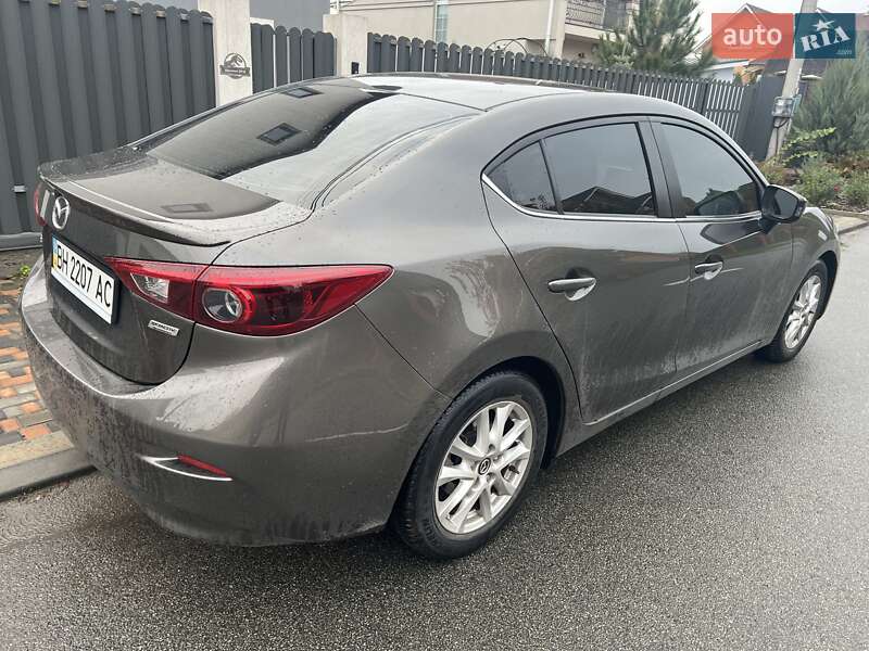 Седан Mazda 3 2016 в Києві фото 9 Седан Mazda 3 2016 в Києві
