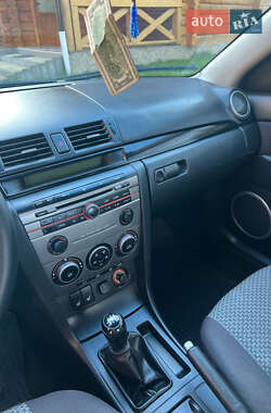 Седан Mazda 3 2007 в  фото 33 Седан Mazda 3 2007 в