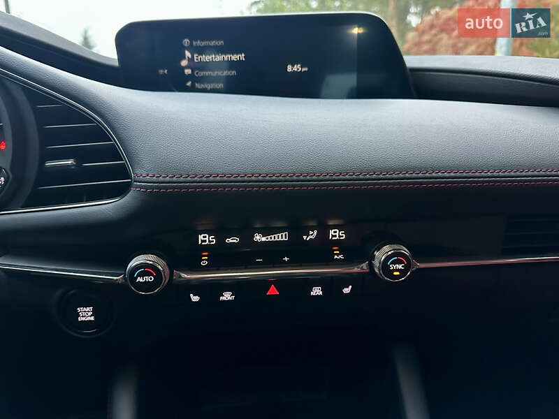 Седан Mazda 3 2023 в Киеве фото 29 Седан Mazda 3 2023 в Киеве