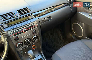 Седан Mazda 3 2007 в  фото 20 Седан Mazda 3 2007 в