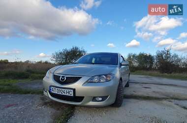 Седан Mazda 3 2004 в Калуше