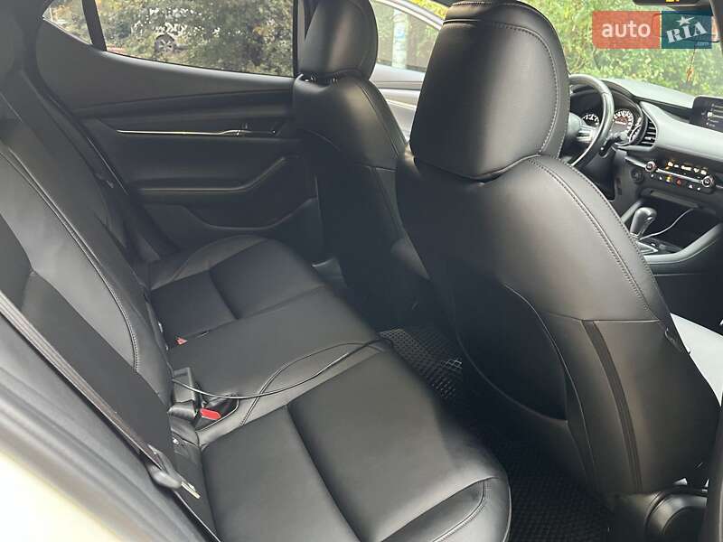 Хэтчбек Mazda 3 2019 в Одессе