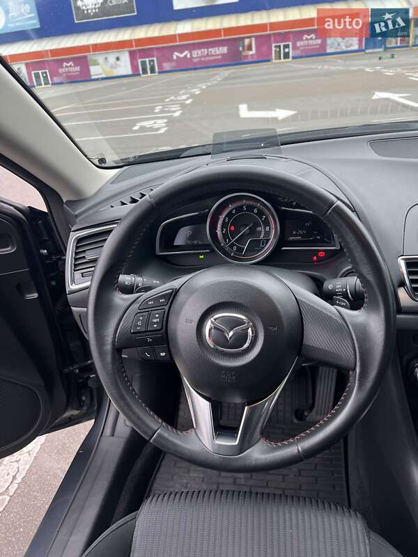Седан Mazda 3 2016 в Киеве фото 13 Седан Mazda 3 2016 в Киеве