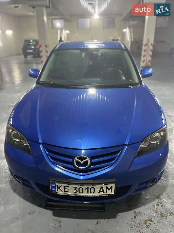 Седан Mazda 3 2005 в Каменском
