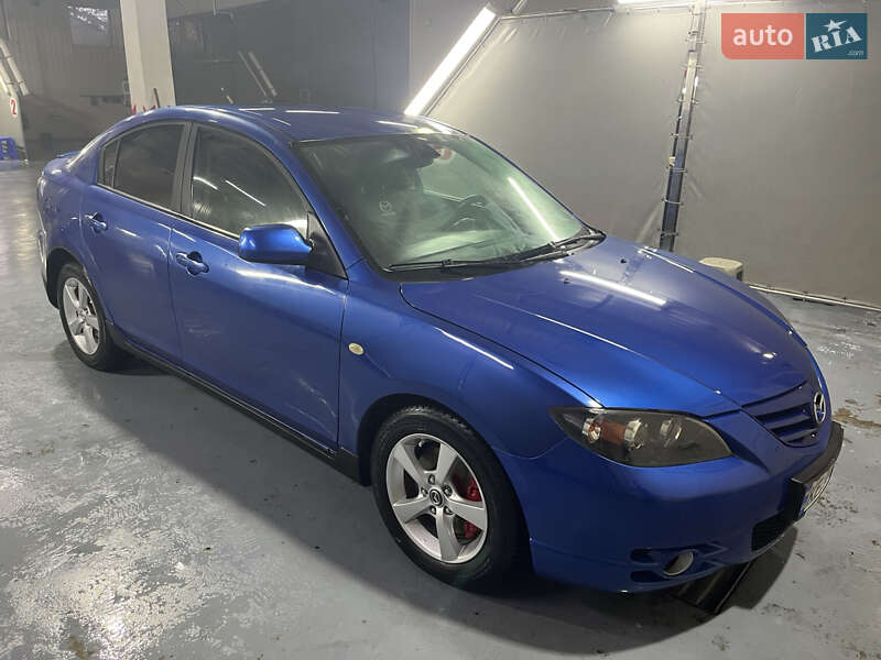 Седан Mazda 3 2005 в Каменском