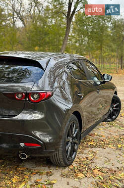 Хэтчбек Mazda 3 2021 в Кропивницком